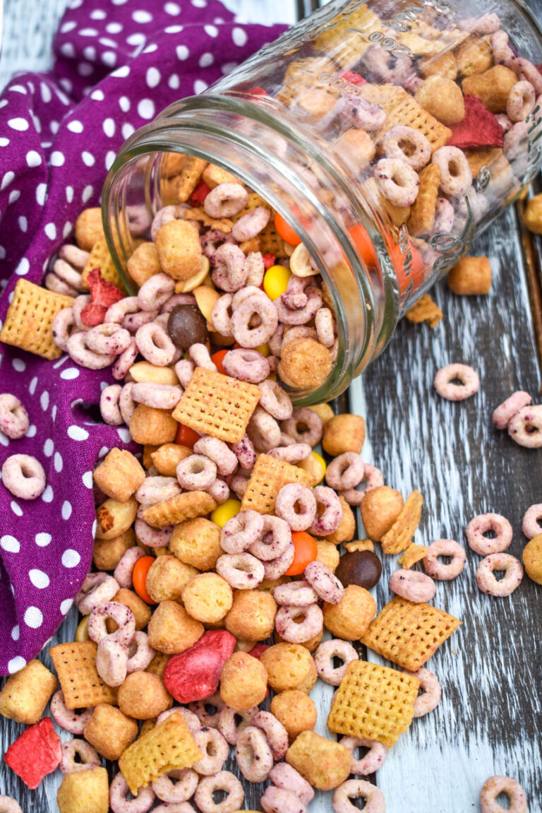 18 Fun & Easy Trail Mix Recipes for Kids & Families